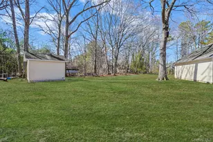 38 Miller Place Middle Is Rd, Mount Sinai, NY 11766 - Photo 27