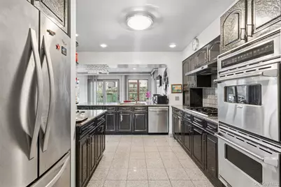 17203 35th Avenue, Flushing, NY 11358 - Photo 13