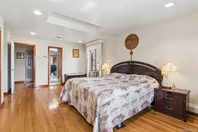 17203 35th Avenue, Flushing, NY 11358 - Photo 23