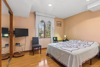 17203 35th Avenue, Flushing, NY 11358 - Photo 19