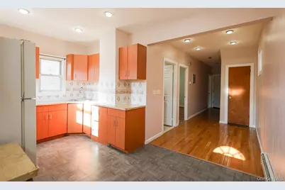 10334 108th Street, Richmond Hill, NY 11419 - Photo 3