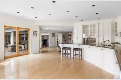 33 Beach Road, Northport, NY 11768 - Photo 15