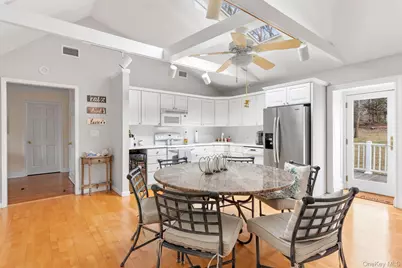 33 Beach Road, Northport, NY 11768 - Photo 33