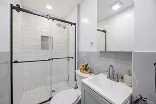 49-12 111th St, Corona, NY 11368 - Photo 11