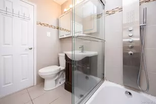 138-35 Jewel Ave, Kew Gardens, NY 11367 - Photo 7