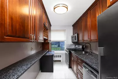 13835 Jewel Avenue #1A, Kew Gardens, NY 11367 - Photo 15