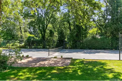 9 Applegreen Drive, Old Westbury, NY 11568 - Photo 39