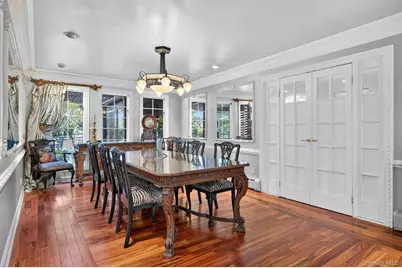 9 Applegreen Drive, Old Westbury, NY 11568 - Photo 15