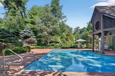 9 Applegreen Drive, Old Westbury, NY 11568 - Photo 35