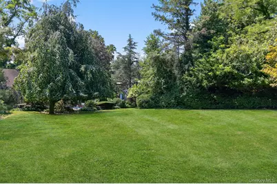 9 Applegreen Drive, Old Westbury, NY 11568 - Photo 41