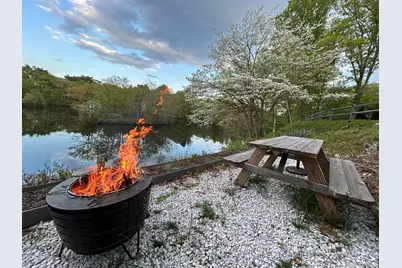 83 Burning Tree Rd, Greenwich, CT 06830 - Photo 17
