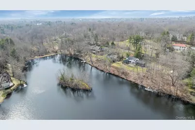 83 Burning Tree Rd, Greenwich, CT 06830 - Photo 23