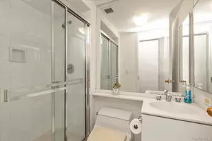 100 Hilton Ave, Garden City, NY 11530 - Photo 7