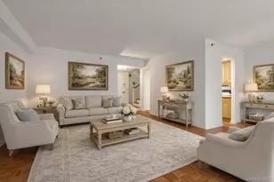 100 Hilton Ave, Garden City, NY 11530 - Photo 3