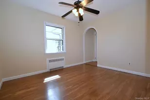 16 Hunter Pl, Smithtown, NY 11787 - Photo 9