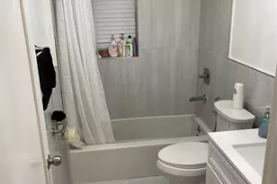 119-40 146th St, Jamaica, NY 11436 - Photo 9