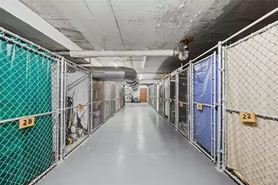 321 E 48th Street #9D, New York, NY 10017 - Photo 17