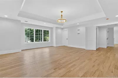 654 Caledonia Road, Dix Hills, NY 11746 - Photo 23