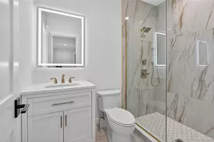 654 Caledonia Rd, Dix Hills, NY 11746 - Photo 21