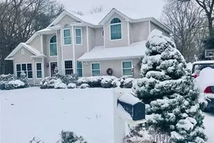 6 Kara Ct, Centereach, NY 11720 - Photo 31