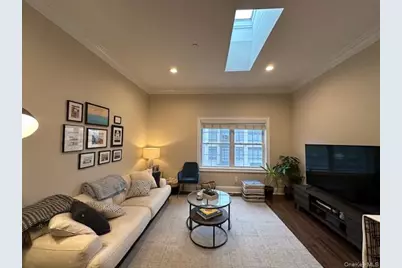 50-2K Stewart Avenue #2K, Huntington, NY 11743 - Photo 3