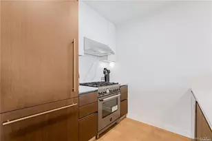 33-66 Farrington St, Flushing, NY 11354 - Photo 9