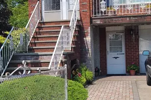 22 149 St, Whitestone, NY 11357 - Photo 3