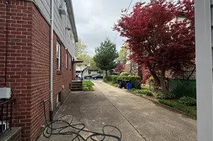 45-63 189th St, Flushing, NY 11358 - Photo 9