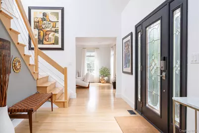 80 Deerhurst Road, Scarsdale, NY 10583 - Photo 7