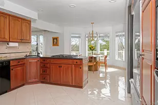 80 Deerhurst Rd, Scarsdale, NY 10583 - Photo 13