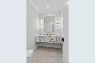 32 Pine Road, Syosset, NY 11791 - Photo 19