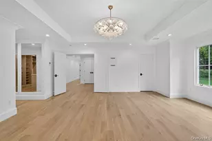 32 Pine Rd, Syosset, NY 11791 - Photo 23
