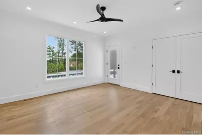 32 Pine Road, Syosset, NY 11791 - Photo 21