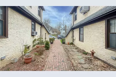 4320 Hamilton Place, Little Neck, NY 11363 - Photo 29