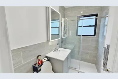 4320 Hamilton Place, Little Neck, NY 11363 - Photo 23