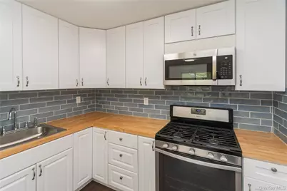 11 Fishkill Glen #G, Fishkill, NY 12524 - Photo 11