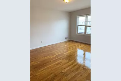 1547 209th Street #2 Floor, Bayside, NY 11360 - Photo 9