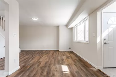 1260 Richmond Avenue #114, New York, NY 10314 - Photo 3