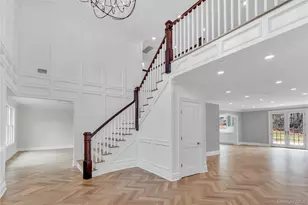 541 Split Rock Rd, Syosset, NY 11791 - Photo 7