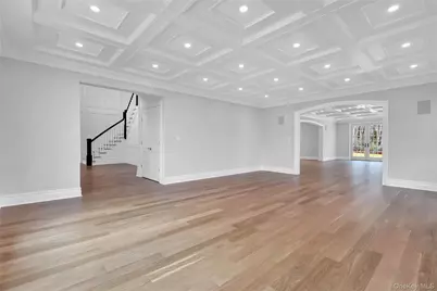 541 Split Rock Road, Syosset, NY 11791 - Photo 13