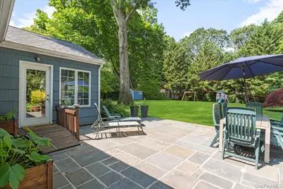 277 W Neck Road, Huntington, NY 11743 - Photo 27