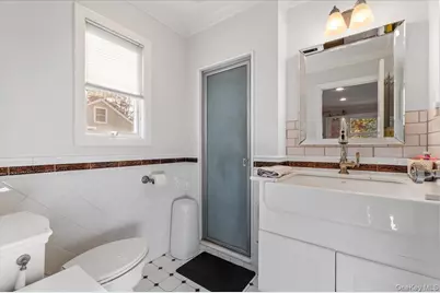 277 W Neck Road, Huntington, NY 11743 - Photo 15