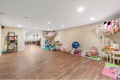 277 W Neck Road, Huntington, NY 11743 - Photo 23