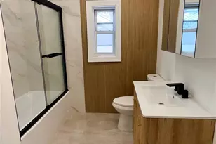 3295 Parkway Dr, Baldwin, NY 11510 - Photo 7