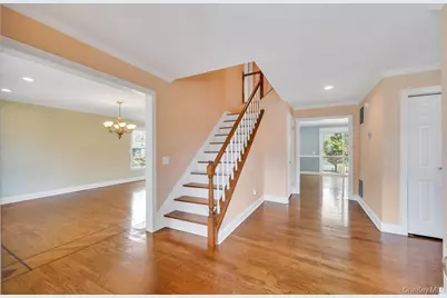 18 Jerusalem Hollow Road, Manorville, NY 11949 - Photo 7