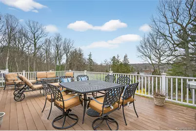 2 Crescent Court, Centerport, NY 11721 - Photo 31