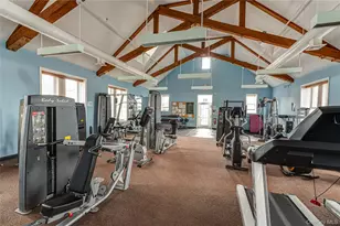 83 Broadlawn Dr, Central Islip, NY 11722 - Photo 19