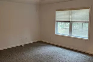 45 Autumn Dr, Plainview, NY 11803 - Photo 9