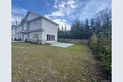 11 First Street, Glenwood Landing, NY 11547 - Photo 15