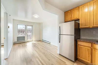 4135 67th Street #5C, Woodside, NY 11377 - Photo 3